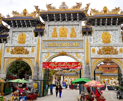 Tour du lịch Chùa Cao Linh, Bạch Đằng Giang Chùa Hang Đền Bà Đế