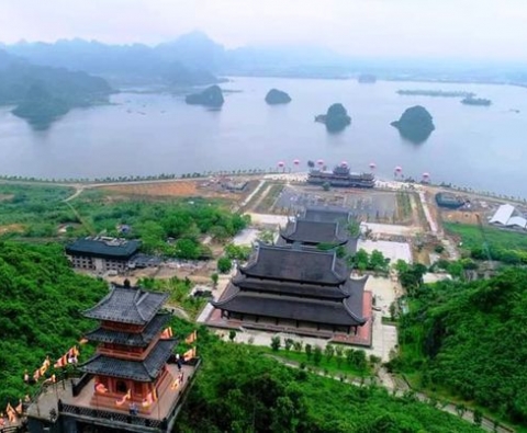 Tour ghép du lịch Chùa Tam Chúc - Chùa Hương 1 ngày