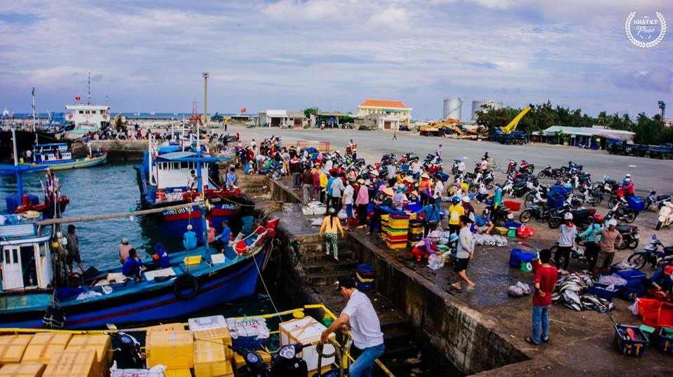 Chợ hải sản đảo Phú Qúy