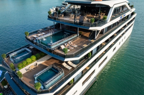 Tulip Cruise – Du thuyền 5 sao sang trọng tại Vịnh Lan Hạ & Vịnh Hạ Long