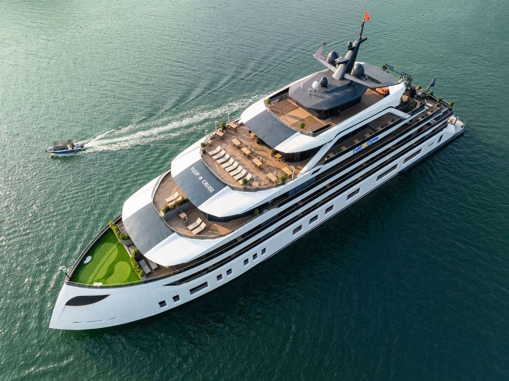 Tulip Cruise Hạ Long – Du thuyền 5 sao Lan Hạ giá tốt 2026