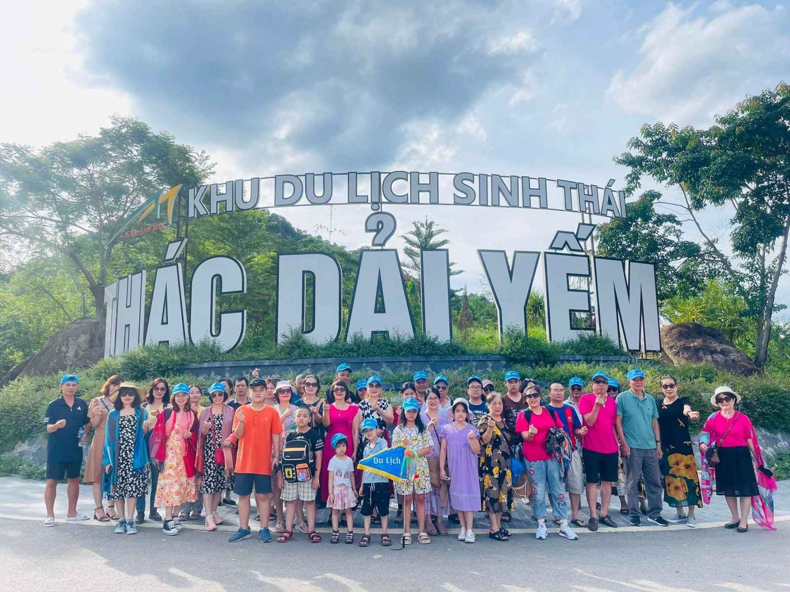 du lịch Mộc châu mua hoa quả
