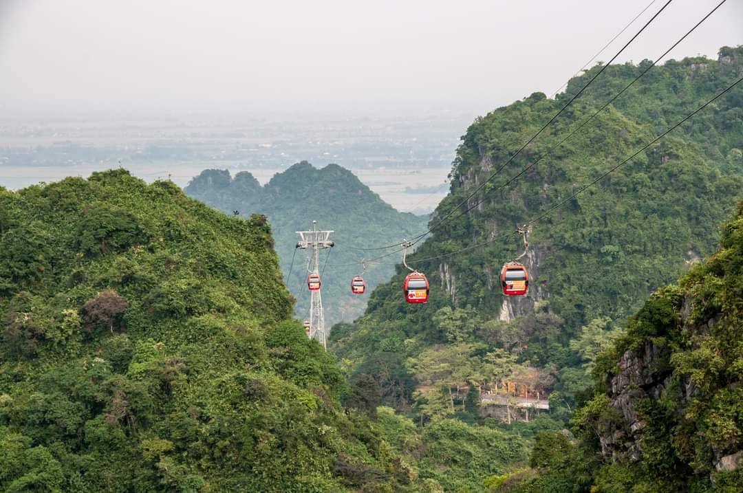 cáp treo chùa hương